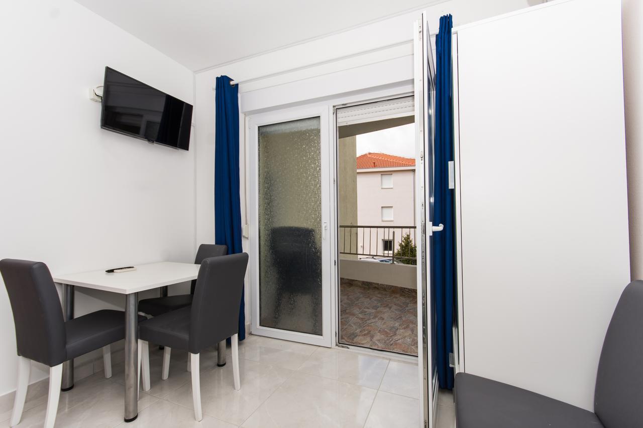Apartment Horizont โตรกีร์ ภายนอก รูปภาพ