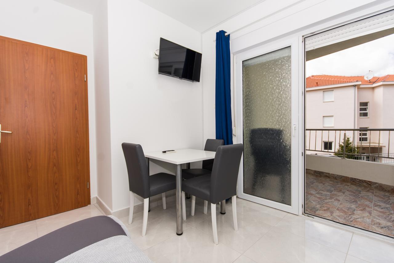 Apartment Horizont โตรกีร์ ภายนอก รูปภาพ